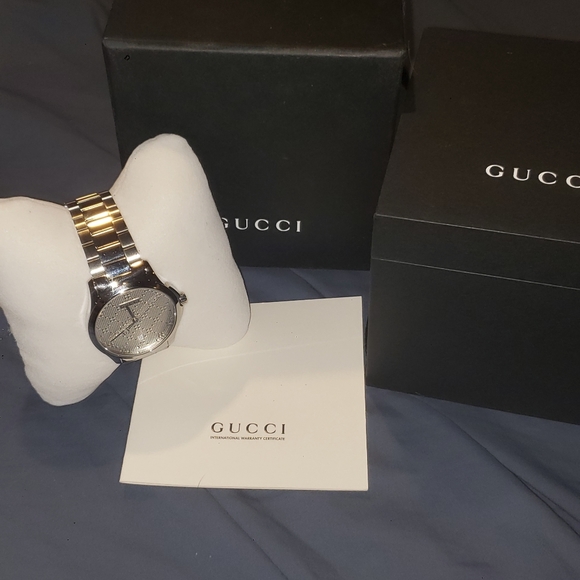 Gucci Watch - Picture 2 of 4